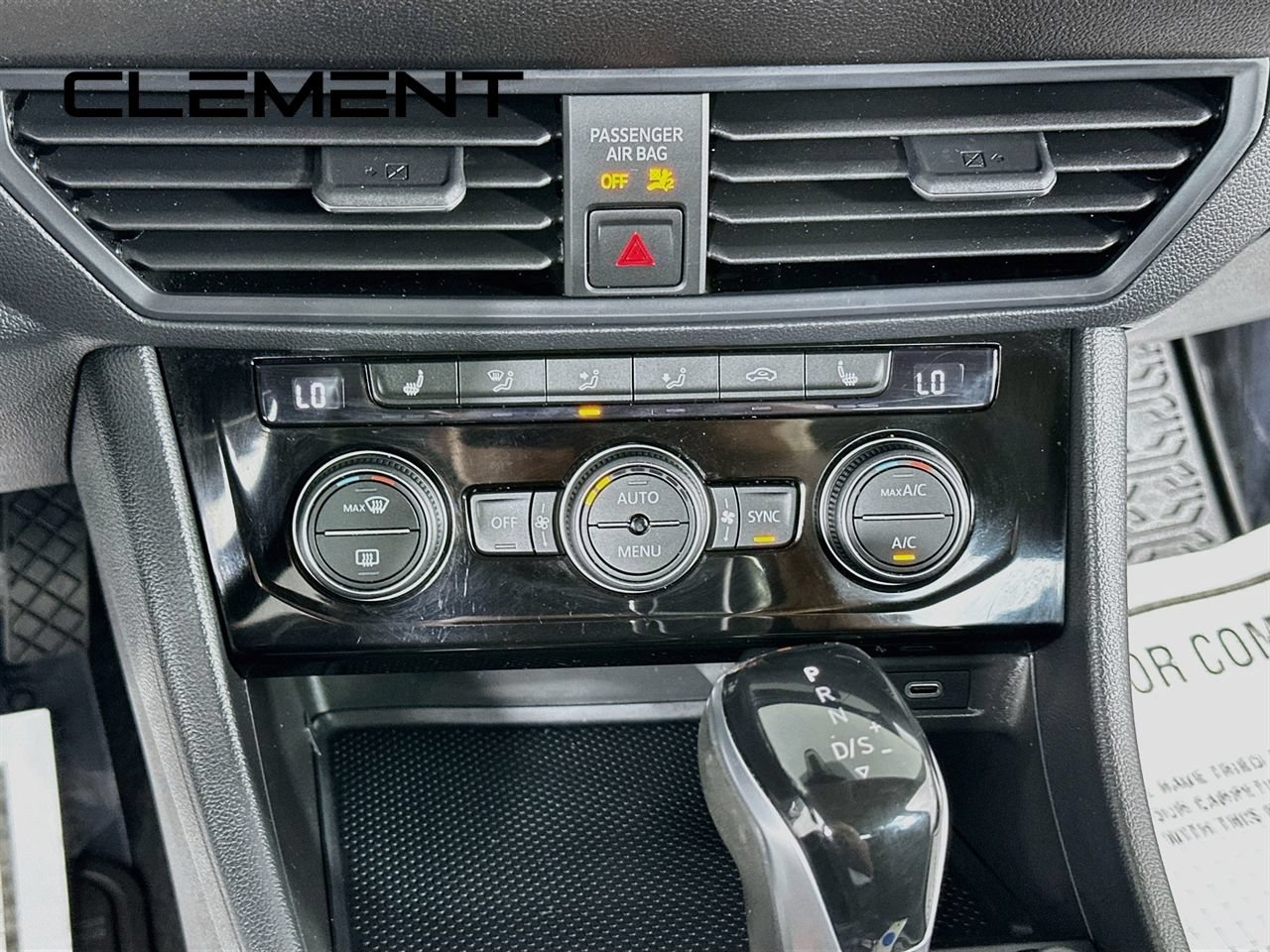 Used 2023 Volkswagen Jetta SE FWD image 20