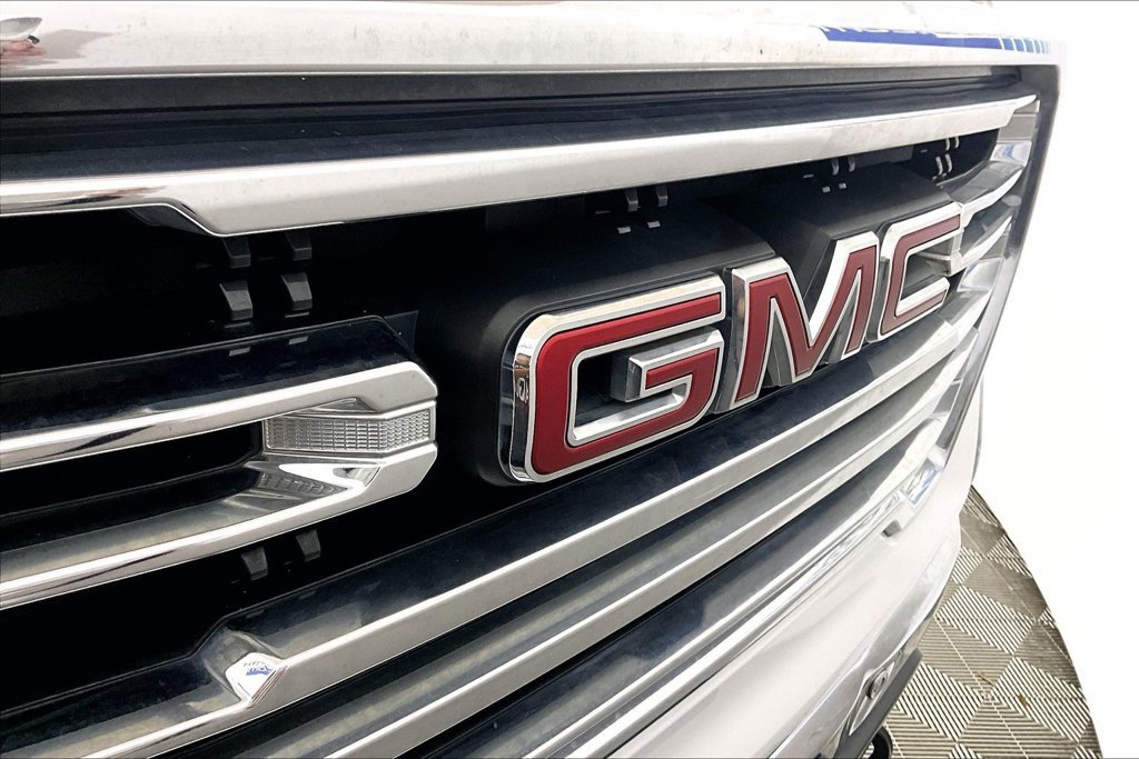 Used 2019 GMC Sierra 1500 SLT w/ SLT Premium Plus Package AWD/4WD image 23