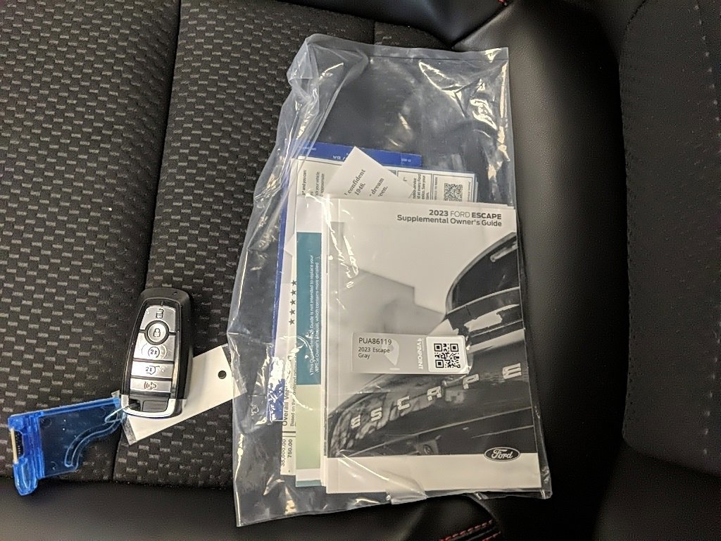 Certified 2023 Ford Escape ST-Line w/ Tech Pack #1 image 26
