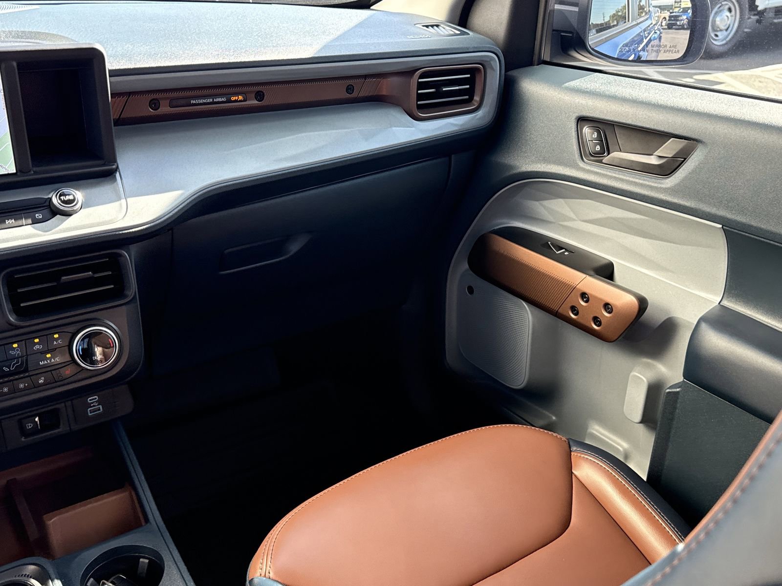 Certified 2024 Ford Maverick Lariat w/ 4K Tow Package image 14