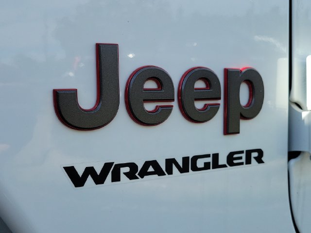 Used 2024 Jeep Wrangler Unlimited Rubicon w/ Dual Top Group AWD/4WD image 36