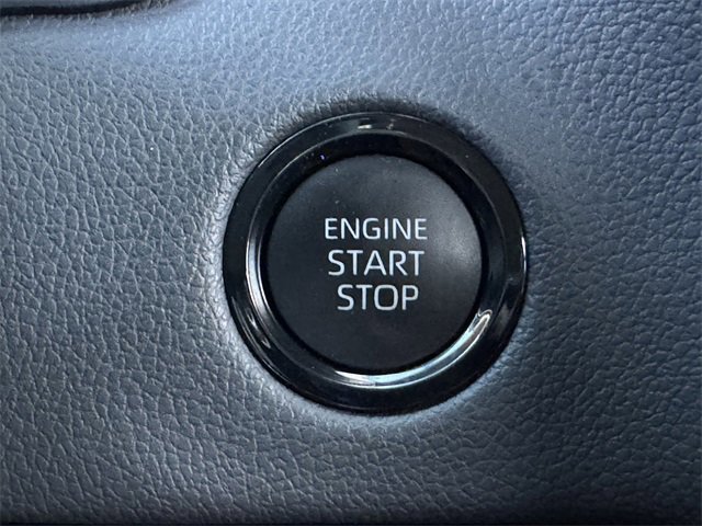 Used 2025 Toyota Tundra Limited w/ Power Package image 22