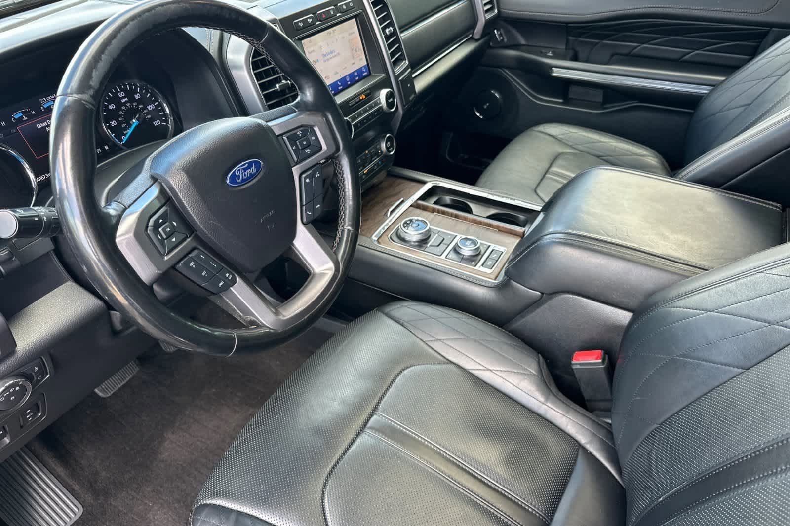 Certified 2020 Ford Expedition Platinum image 11