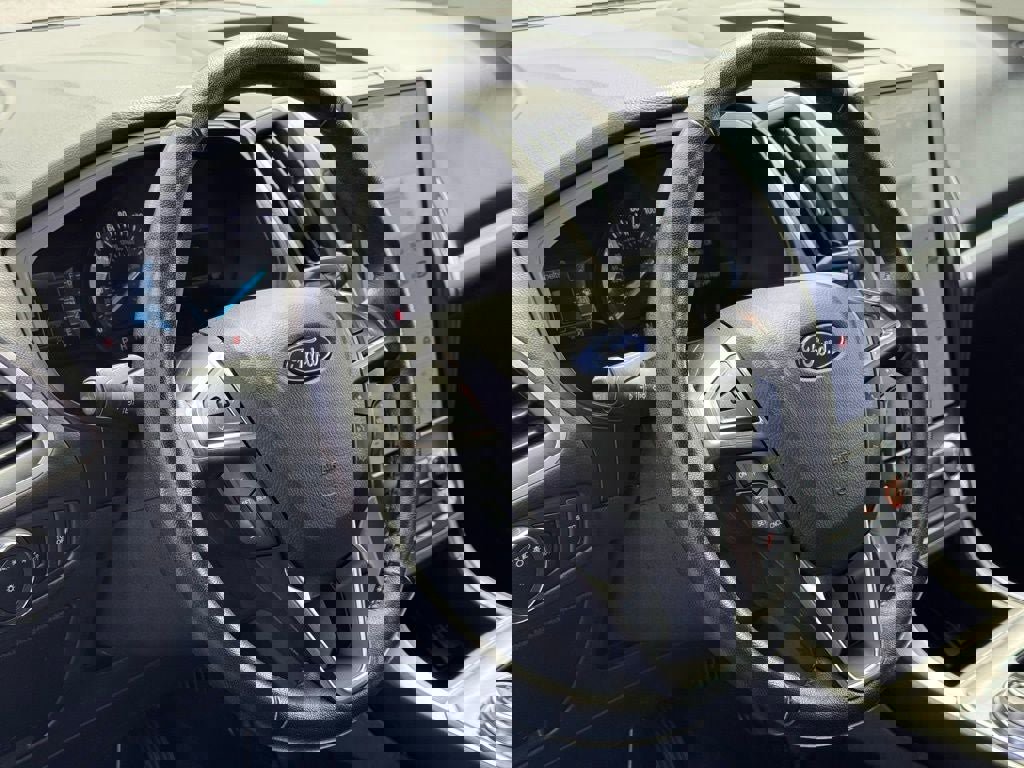 Certified 2023 Ford Edge SEL image 18