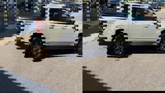 Certified 2024 Ford Maverick Tremor w/ Tremor Off-Road Package image 2