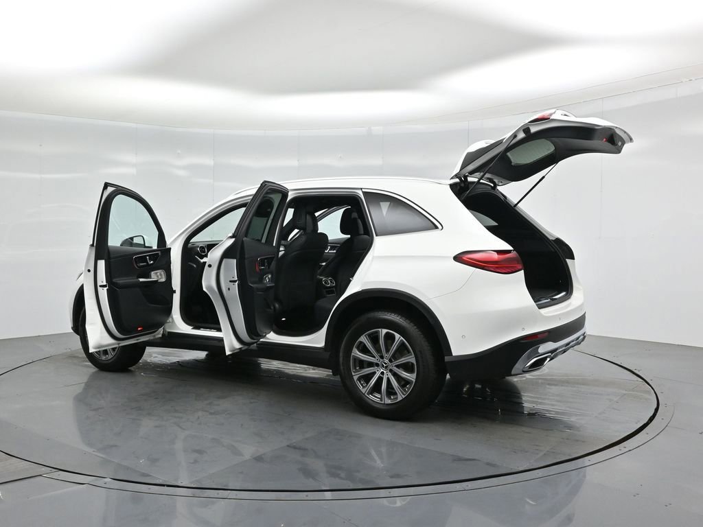 Used 2024 Mercedes-Benz GLC 300 GLC 300 image 54