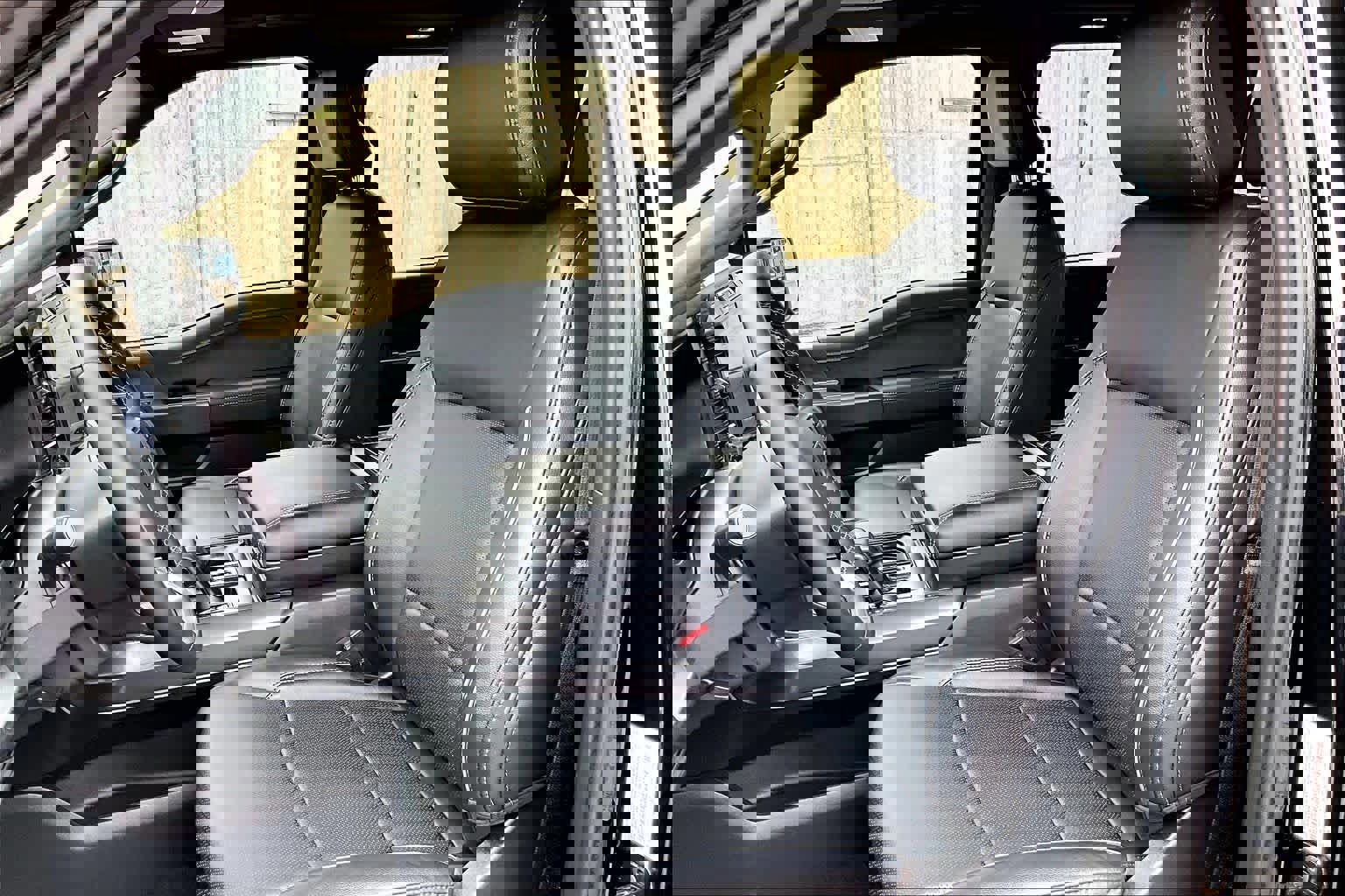 Certified 2025 Ford F150 Lariat w/ Equipment Group 502A High image 12