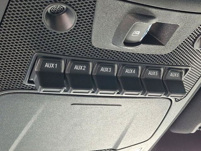 Certified 2022 Ford F350 Platinum AWD/4WD image 30