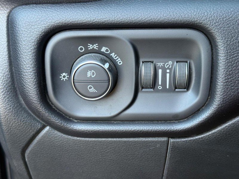 Used 2022 RAM 3500 Laramie image 29