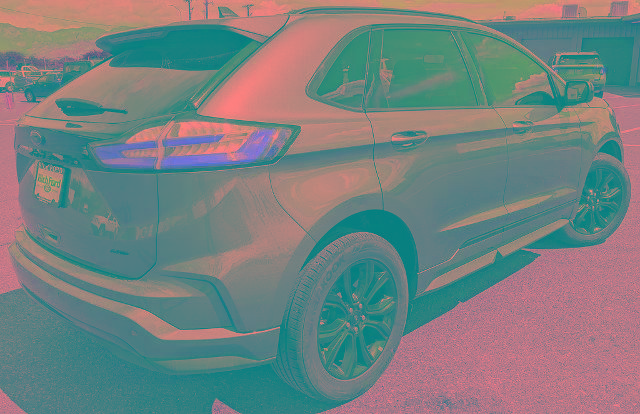 Certified 2024 Ford Edge SE w/ Black Appearance Package AWD/4WD image 3