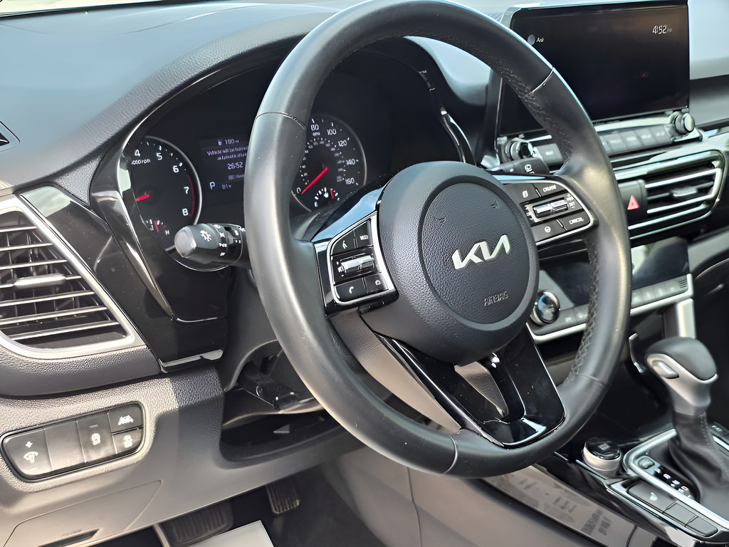 Used 2022 Kia Seltos EX AWD/4WD image 20