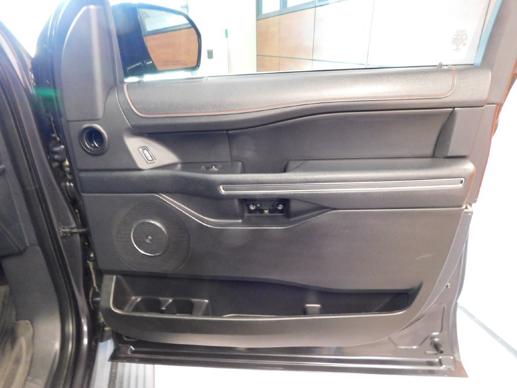 Certified 2022 Ford Expedition Limited AWD/4WD image 37