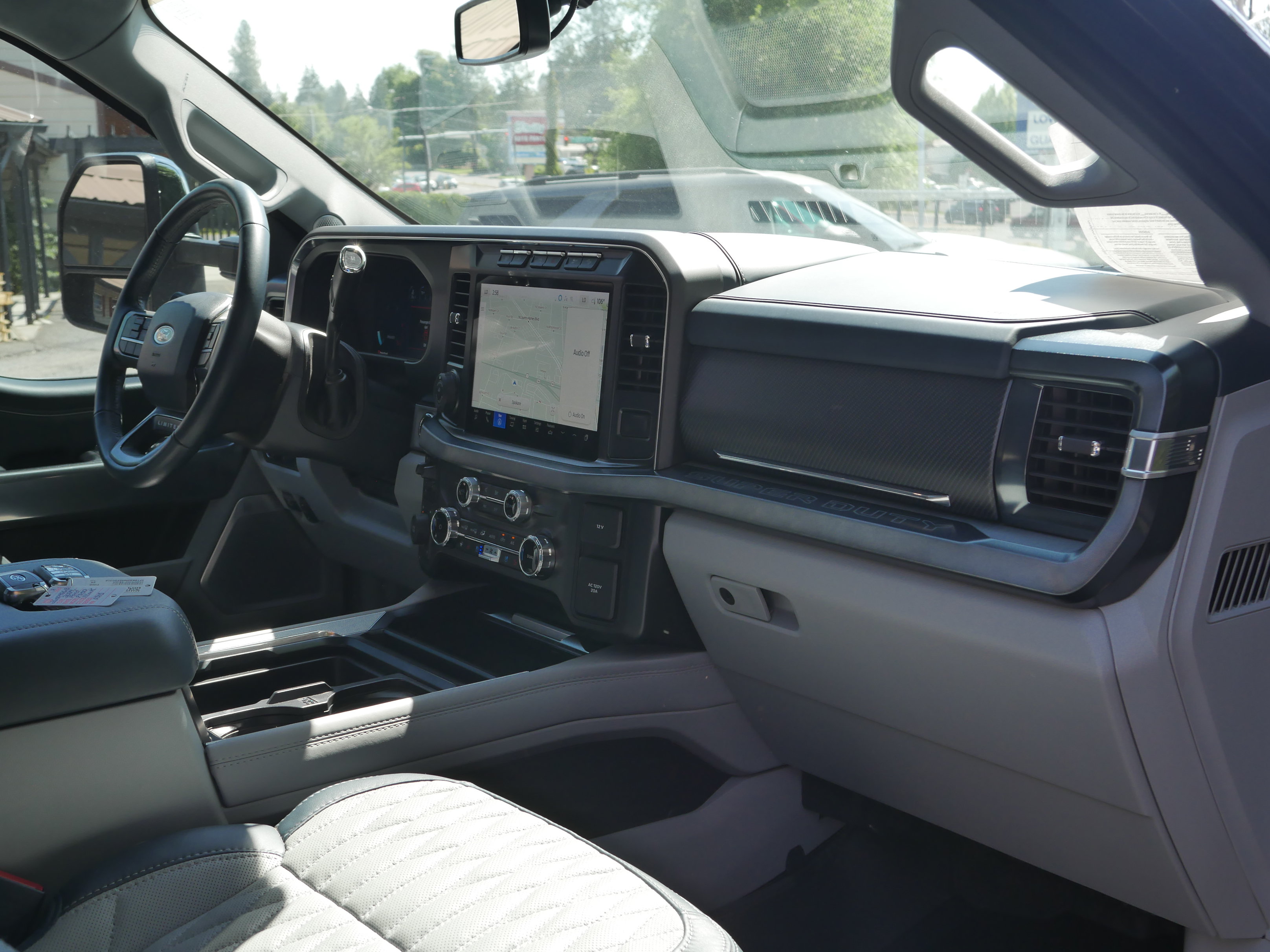 Certified 2024 Ford F350 Limited w/ FX4 Off-Road Package AWD/4WD image 32