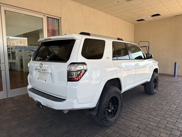 Used 2021 Toyota 4Runner SR5 Premium w/ Moonroof Package AWD/4WD image 4