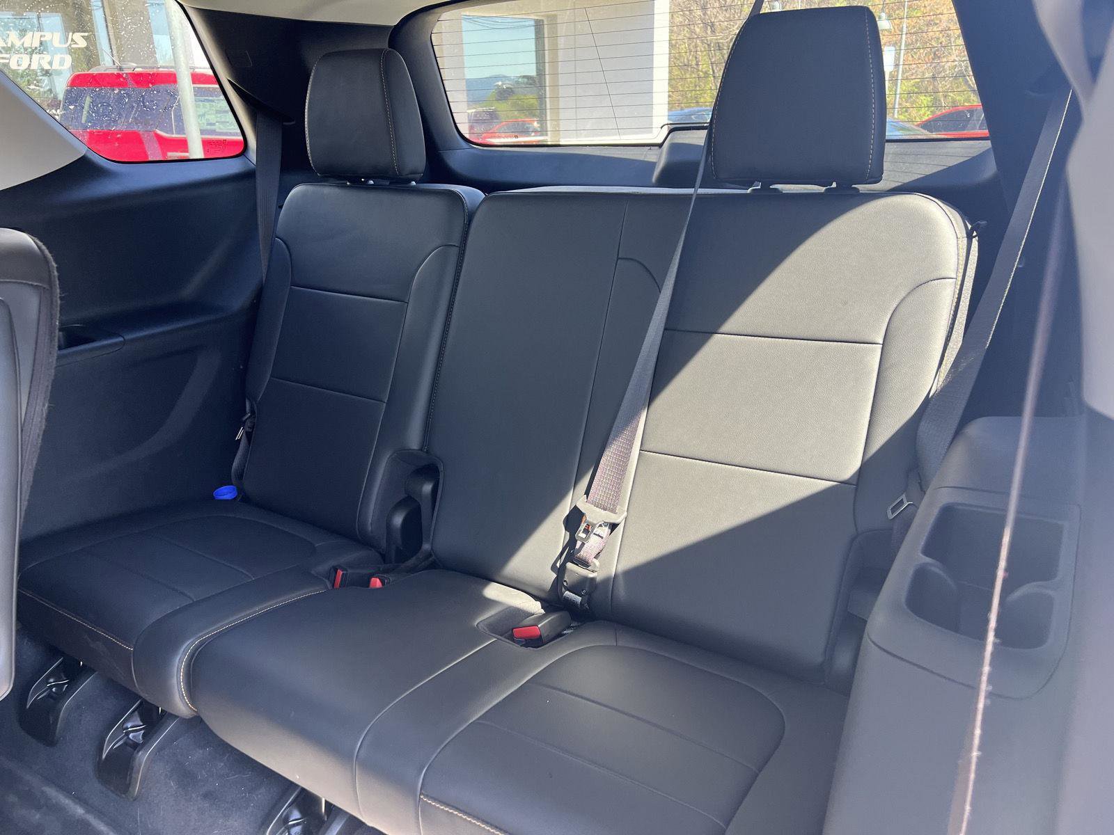 Used 2021 Chevrolet Traverse Premier w/ Redline Edition image 11