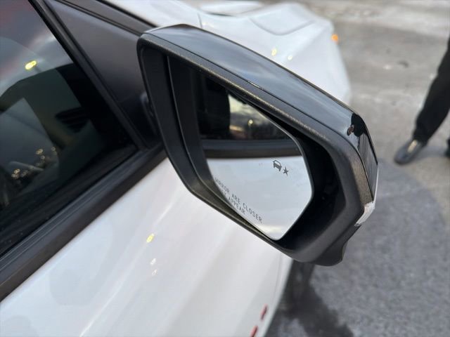 Used 2018 Chevrolet Equinox LT image 7