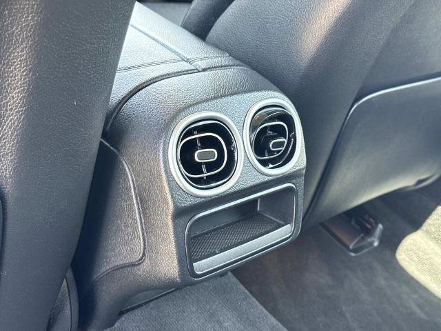 Used 2022 Mercedes-Benz C 300 Sedan image 25