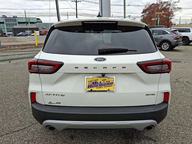 Certified 2023 Ford Escape Active image 7
