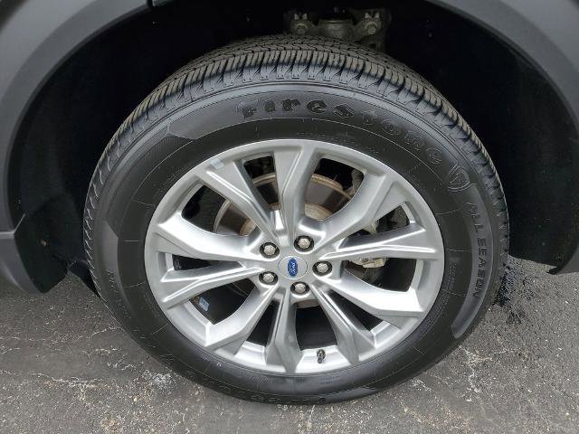 Certified 2023 Ford Explorer XLT w/ Equipment Group 202A AWD/4WD image 30