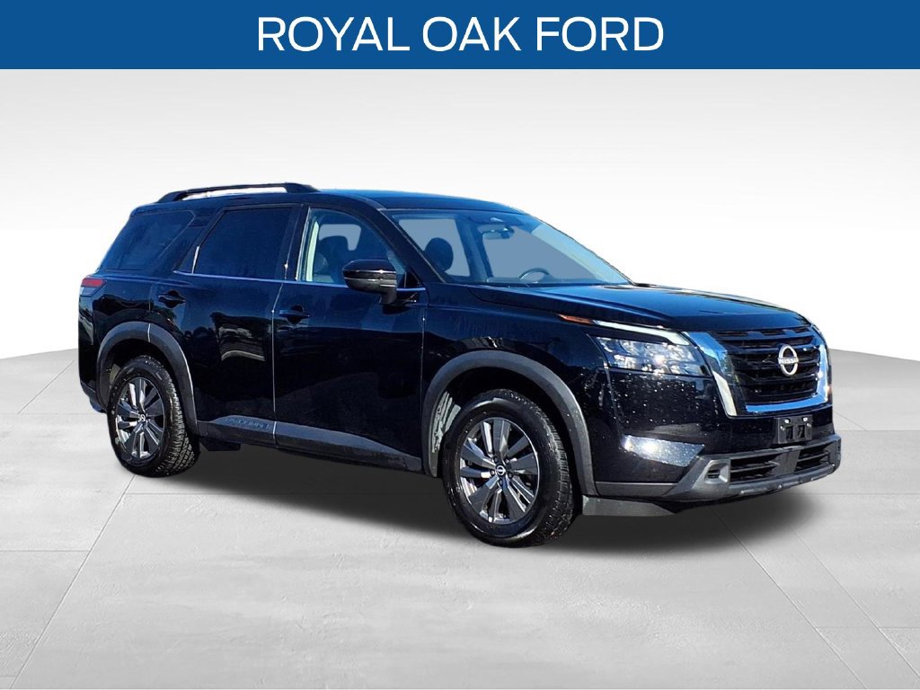 Used 2025 Nissan Pathfinder SV