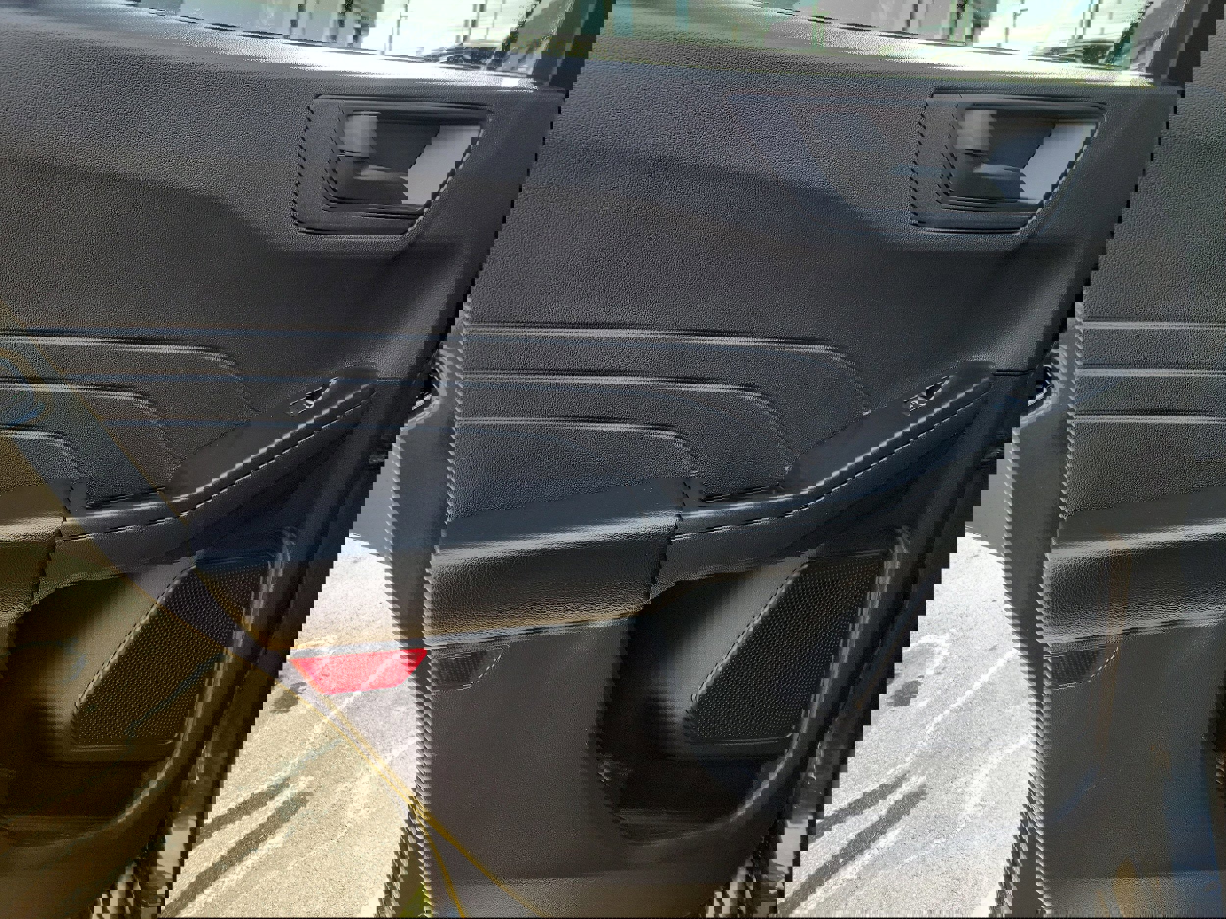 Certified 2022 Ford Escape SE w/ Cold Weather Package image 11