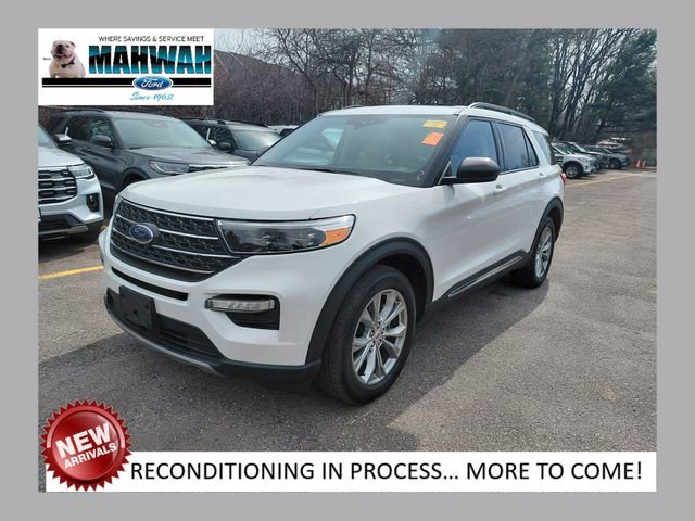 Certified 2023 Ford Explorer XLT w/ Equipment Group 202A image 1