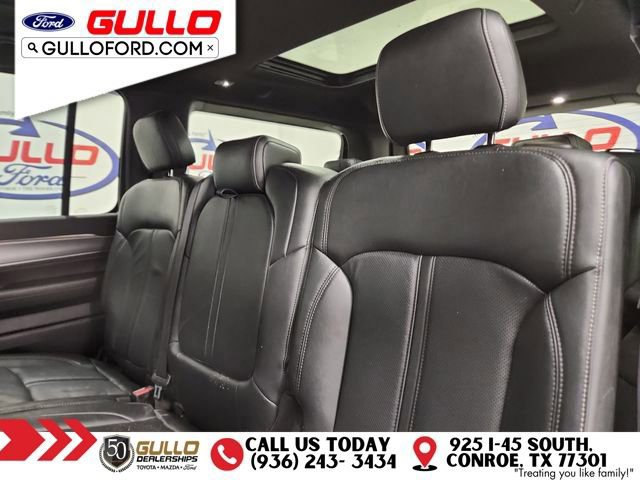 Used 2023 Jeep Wagoneer Series II image 13