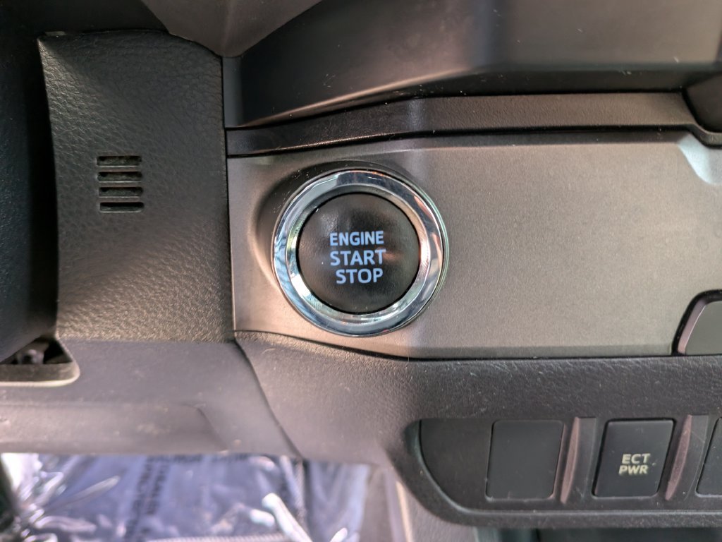 Used 2021 Toyota Tacoma TRD Off-Road RWD image 28
