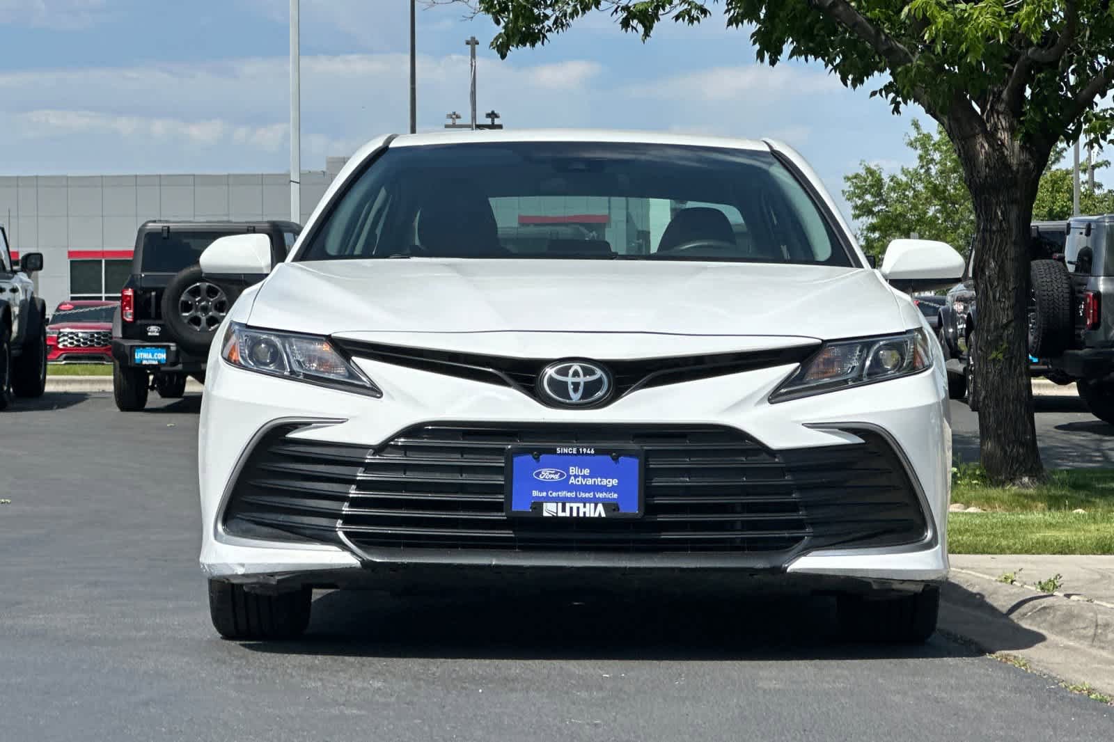 Used 2021 Toyota Camry LE FWD image 10