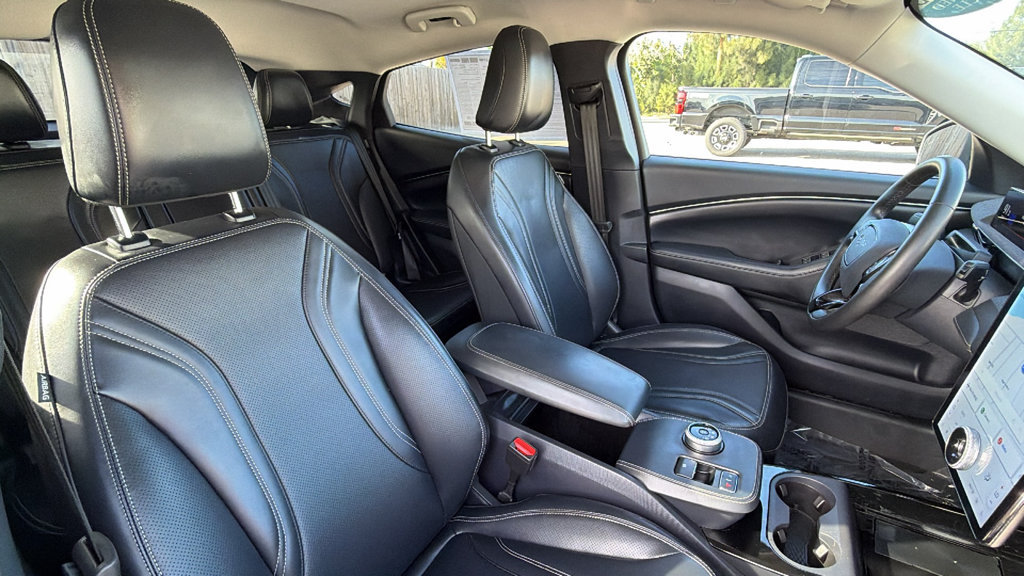 Certified 2024 Ford Mustang Mach-E Premium AWD/4WD image 28