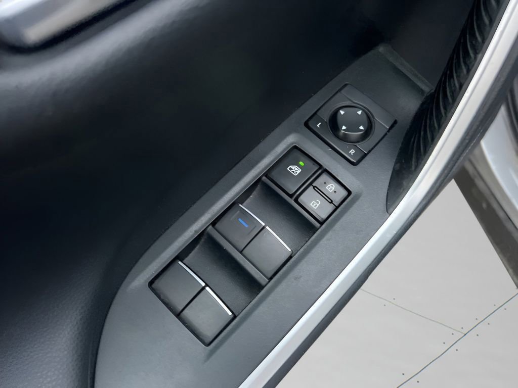 Used 2019 Toyota RAV4 XSE image 21