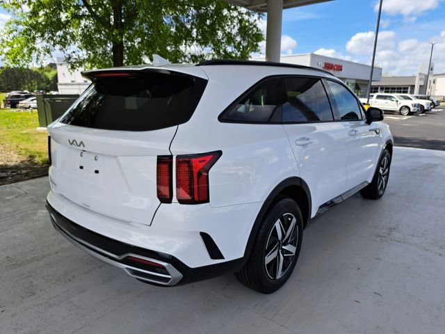 Used 2023 Kia Sorento S w/ Panoramic Sunroof Package image 4