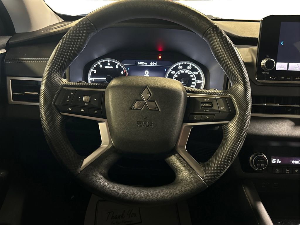 Used 2022 Mitsubishi Outlander ES AWD/4WD image 26