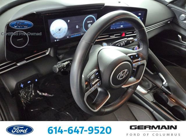 Used 2023 Hyundai Elantra SEL w/ Convenience Package FWD image 17