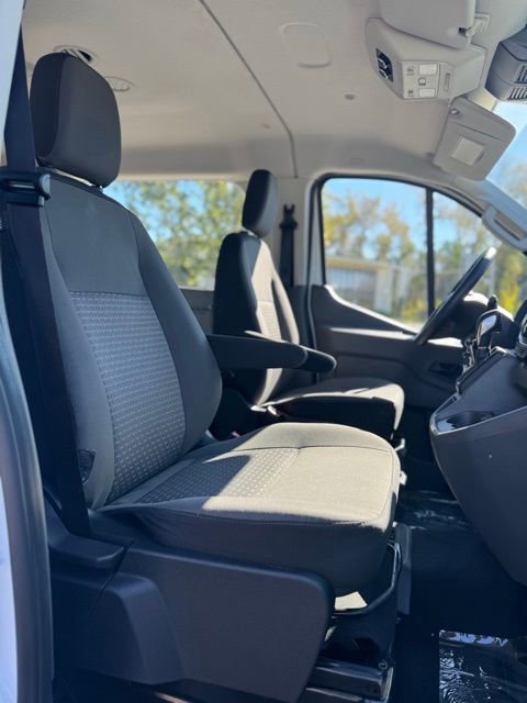 Certified 2022 Ford Transit 350 XLT image 26