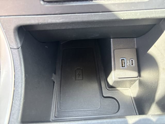 Certified 2024 Ford Edge SEL w/ Convenience Package image 33