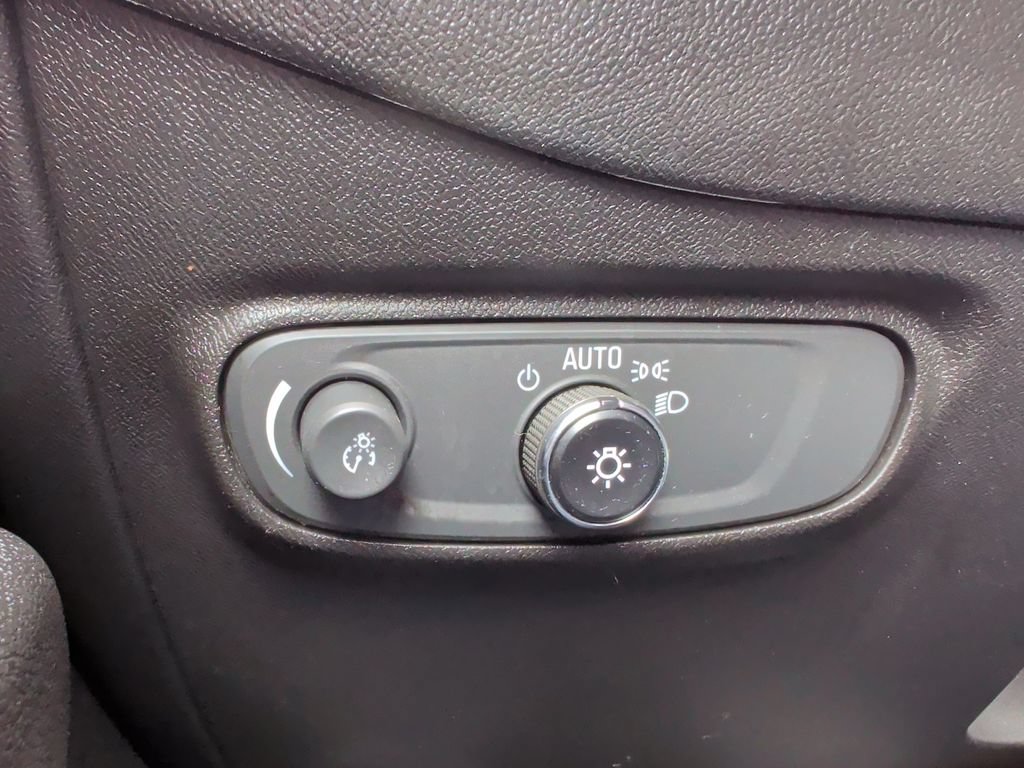 Used 2022 Chevrolet Equinox RS AWD/4WD image 26