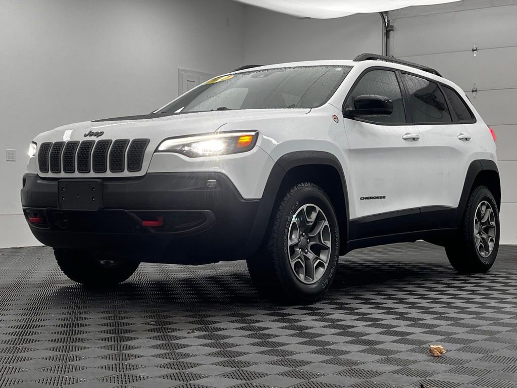 Used 2022 Jeep Cherokee Trailhawk w/ Premium Leather Package image 7