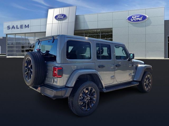 Used 2021 Jeep Wrangler Unlimited Sahara w/ Cold Weather Group AWD/4WD image 3