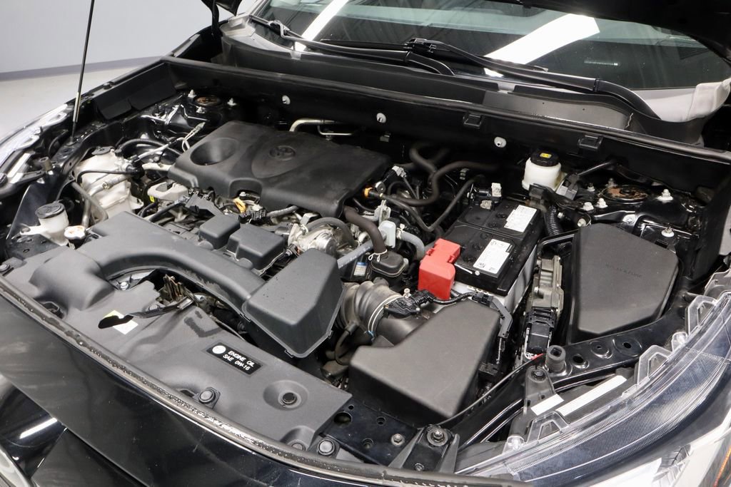 Used 2023 Toyota RAV4 LE AWD/4WD image 15