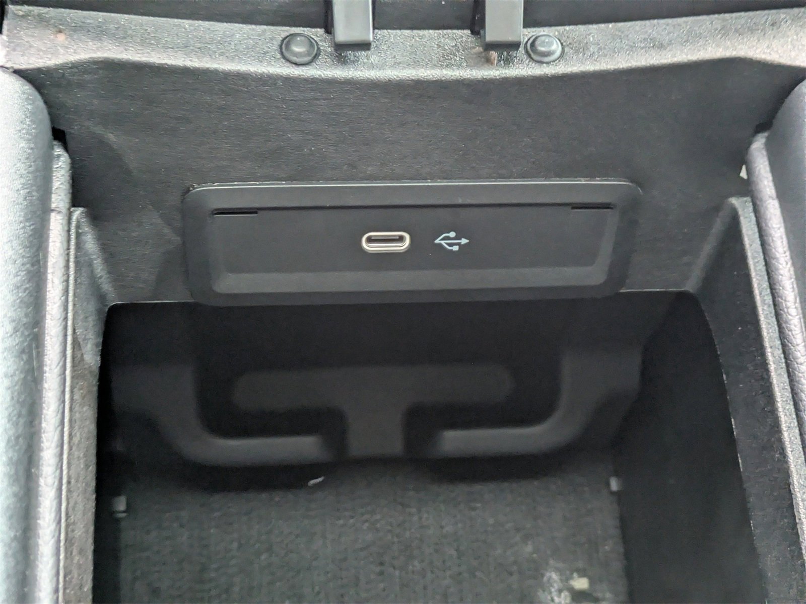 Used 2024 Mercedes-Benz GLE 450e 4MATIC image 26