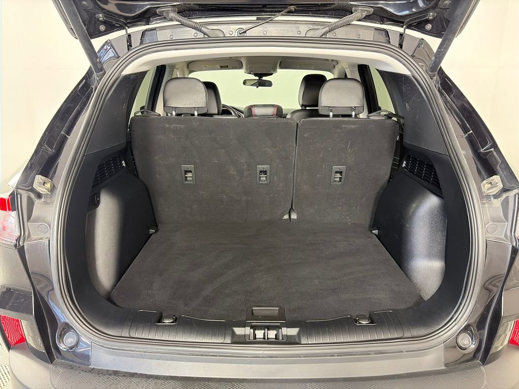 Certified 2022 Ford Escape SEL w/ SEL Stealth AWD Package image 27