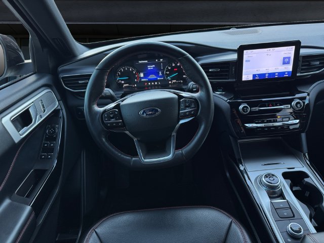 Certified 2023 Ford Explorer ST-Line AWD/4WD image 12