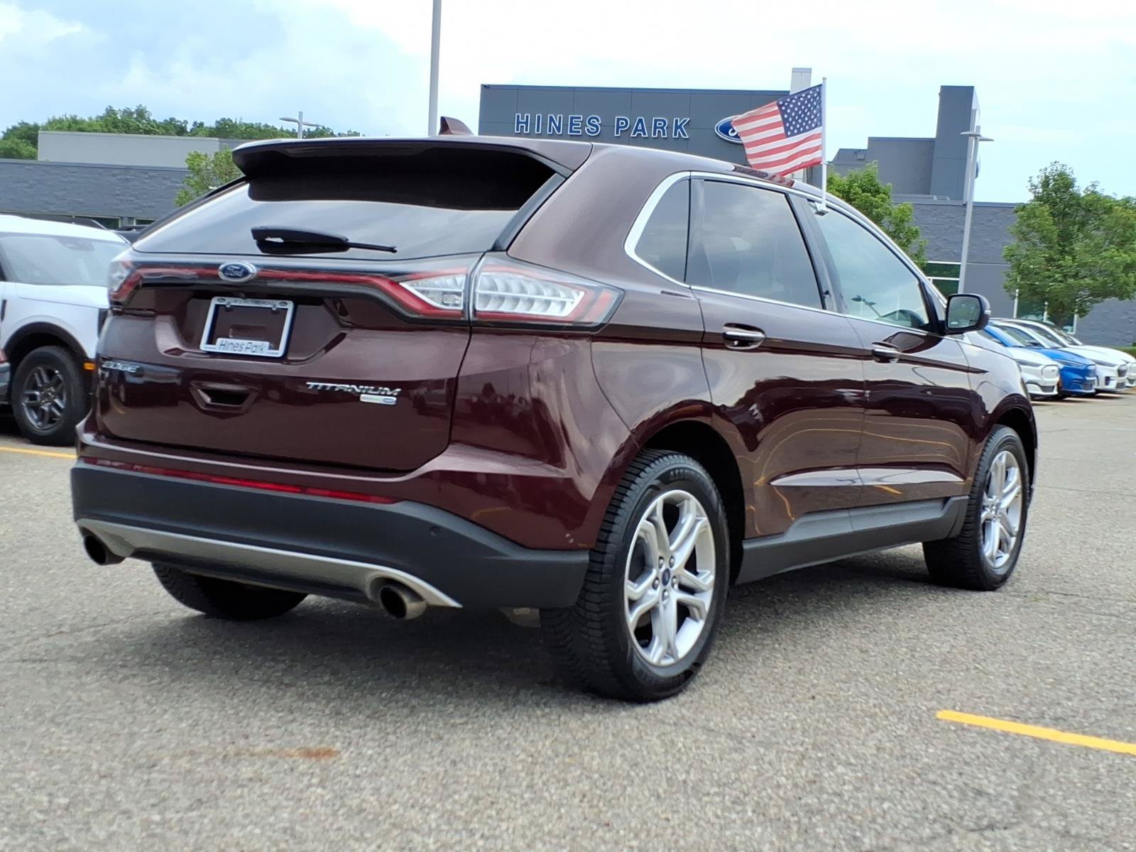 Certified 2018 Ford Edge Titanium w/ Equipment Group 302A AWD/4WD image 7
