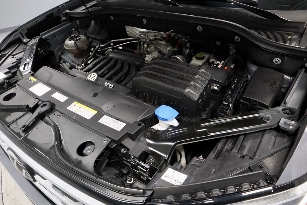 Used 2021 Volkswagen Atlas Cross Sport SE w/ Panoramic Sunroof Package image 18