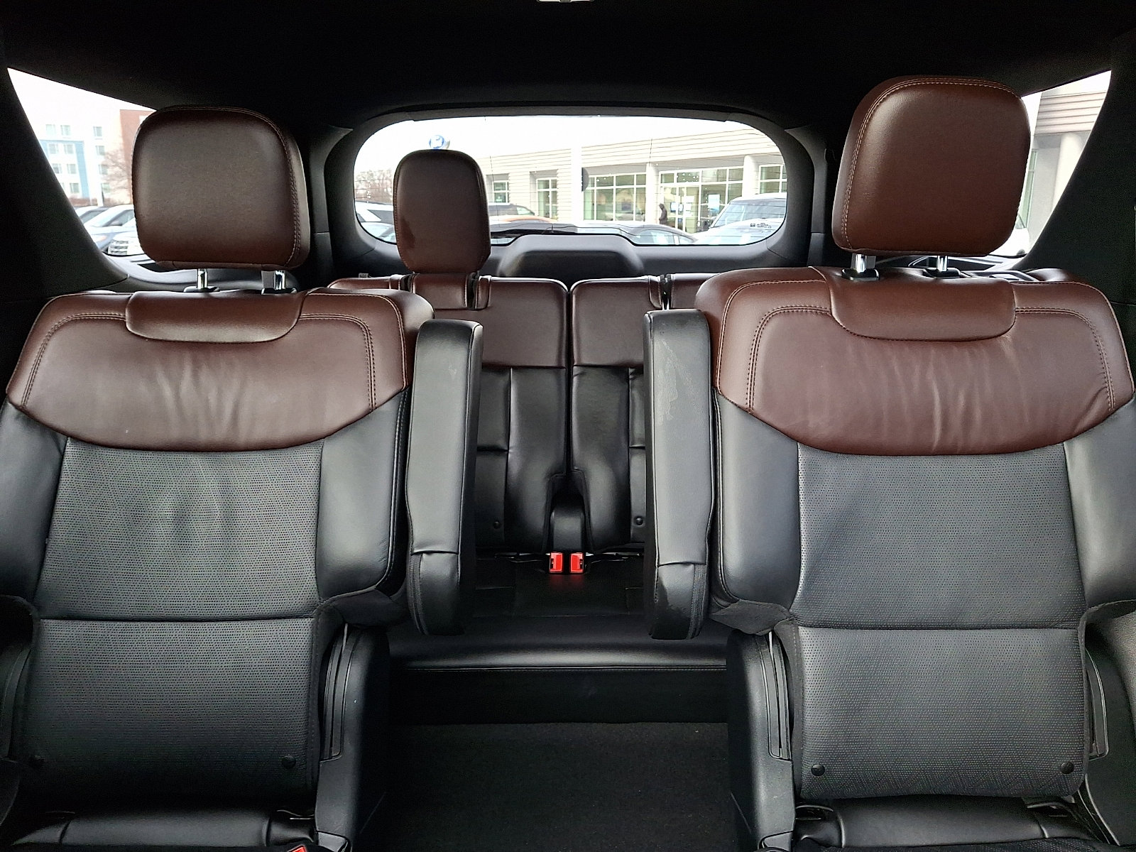 Certified 2023 Ford Explorer Platinum w/ Technology Package image 19