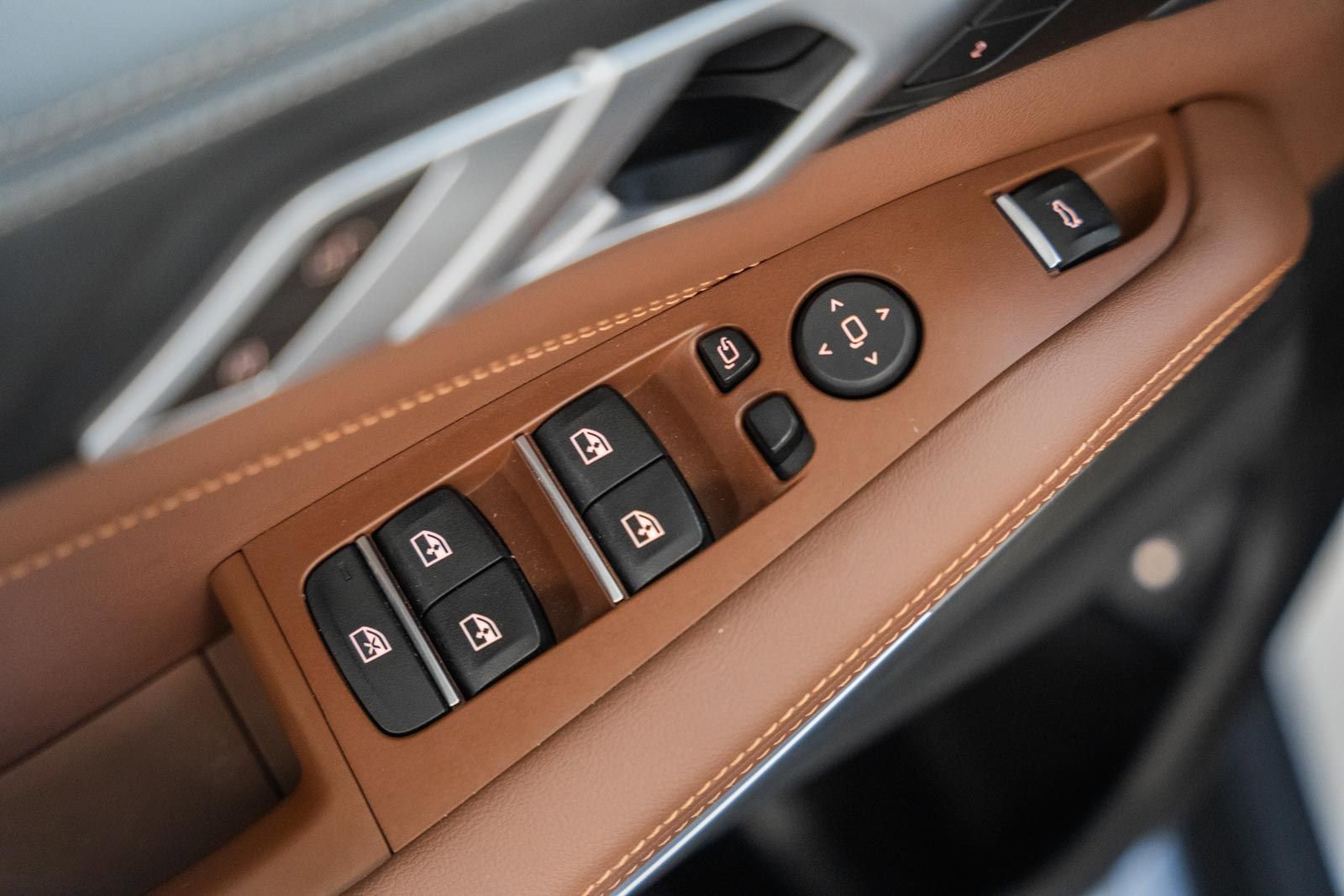 Used 2024 BMW X5 xDrive50e image 45