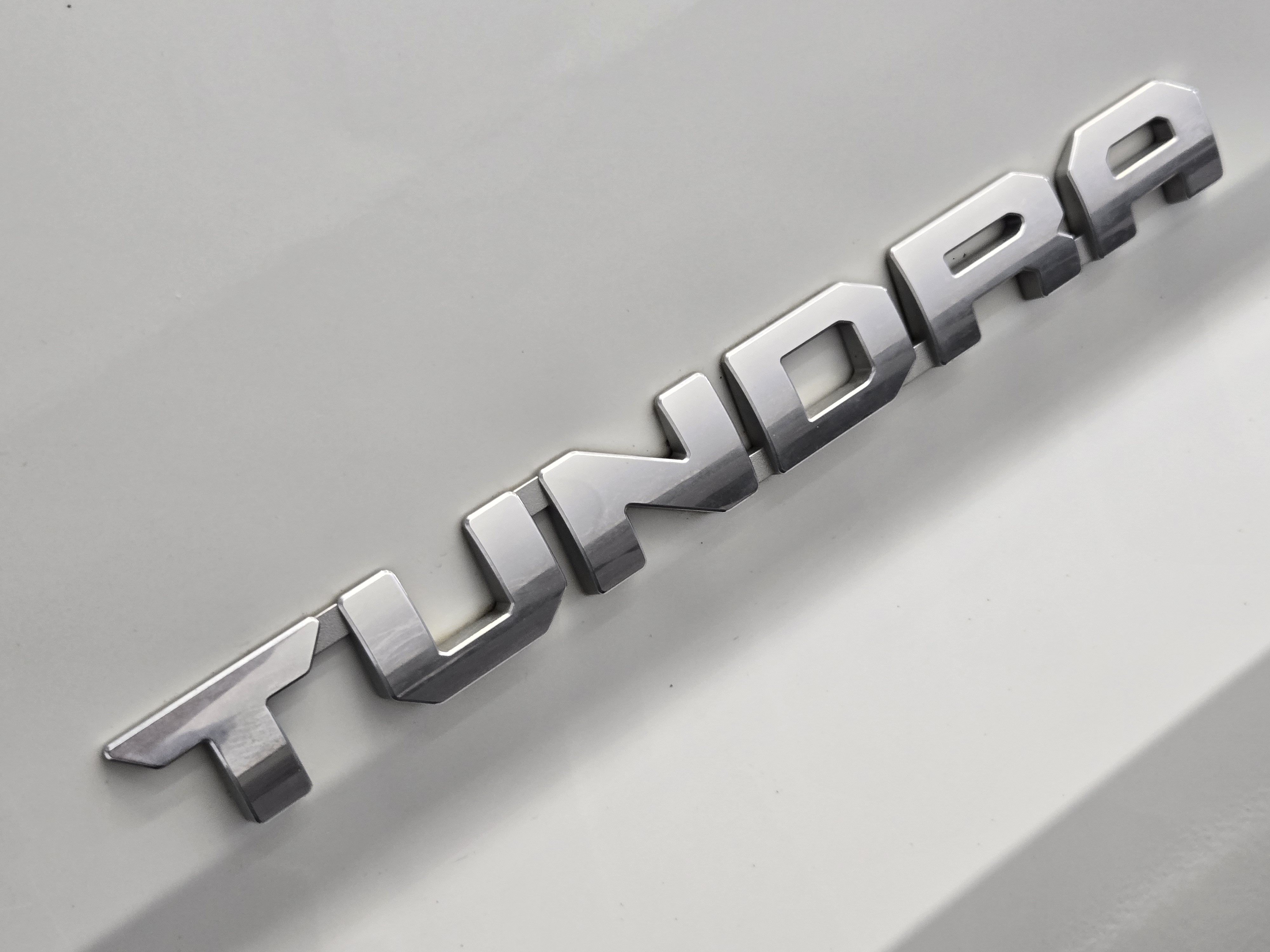 Used 2023 Toyota Tundra Limited w/ Power Package AWD/4WD image 12