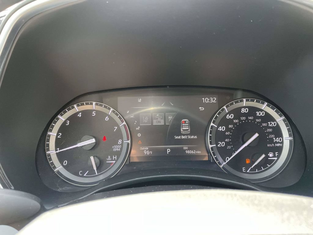 Used 2021 Toyota Highlander Limited FWD image 30
