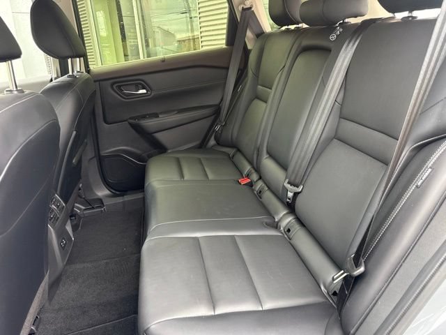 Used 2023 Nissan Rogue SV w/ SV Premium B Package AWD/4WD image 35